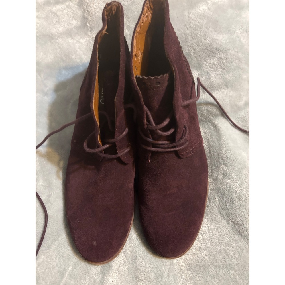 Franco Sarto Burgundy Suede Lace Up Ankle Boots Scalloped Trim Chukka Boots- 10